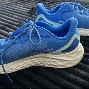 New Balance Fresh Foam Running Shoes Blue Women’s 9.5 Athletic